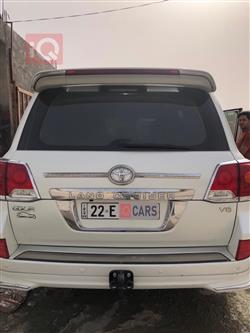 تويوتا لاندكروزر